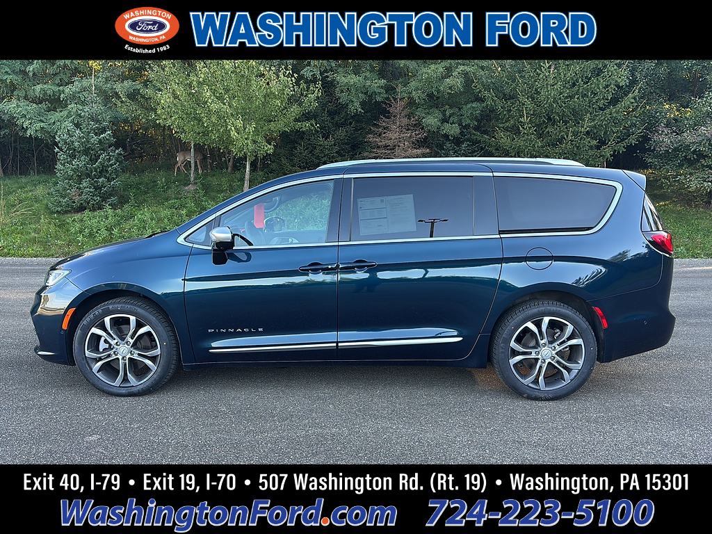 2025 Chrysler Pacifica Pinnacle