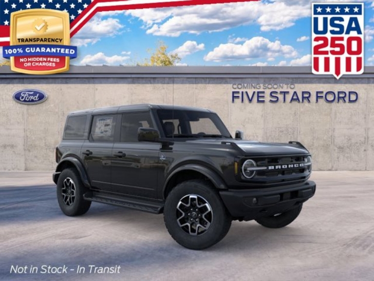 2026 Ford Bronco Outer Banks