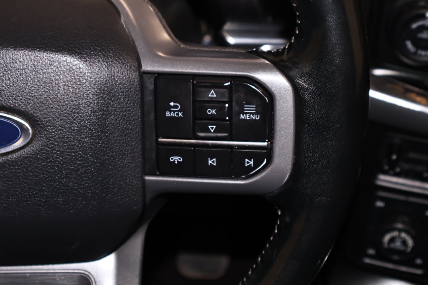 2021 Ford F-150 Lariat - Photo 25