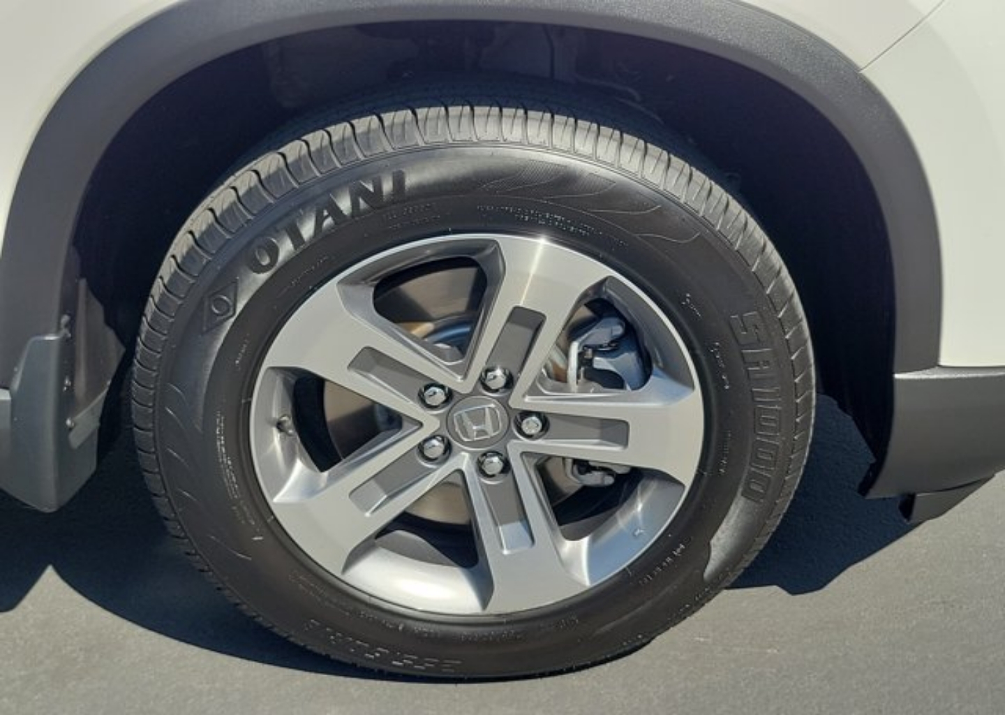 2024 Honda Pilot EX-L - Photo 6
