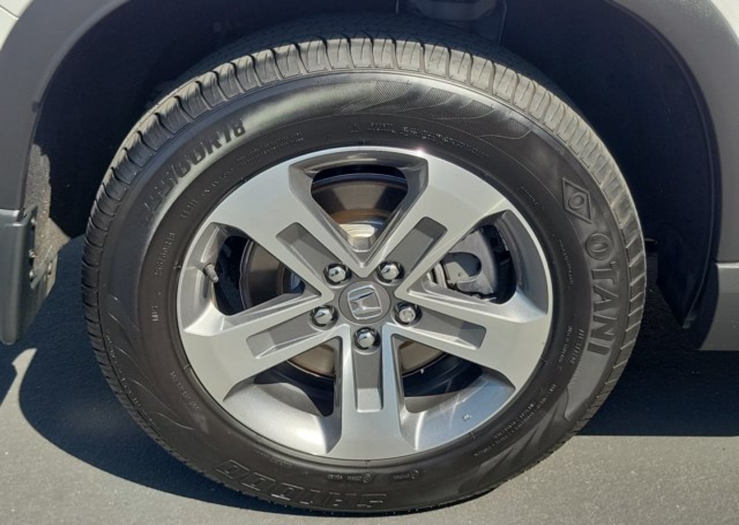2024 Honda Pilot EX-L - Photo 7