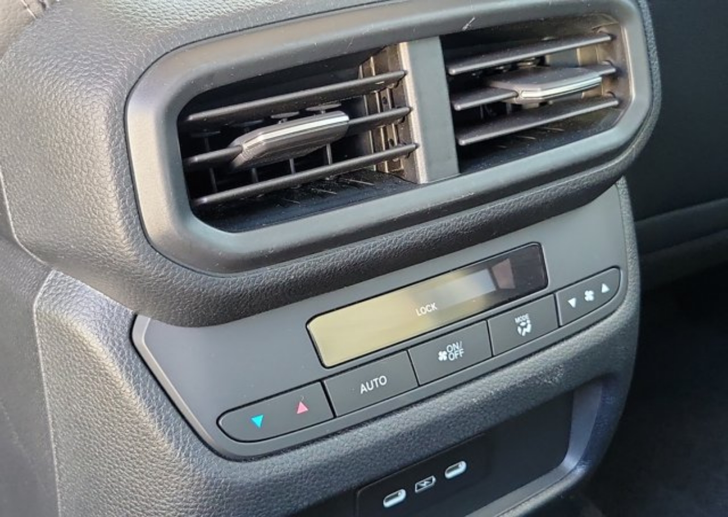 2024 Honda Pilot EX-L - Photo 12