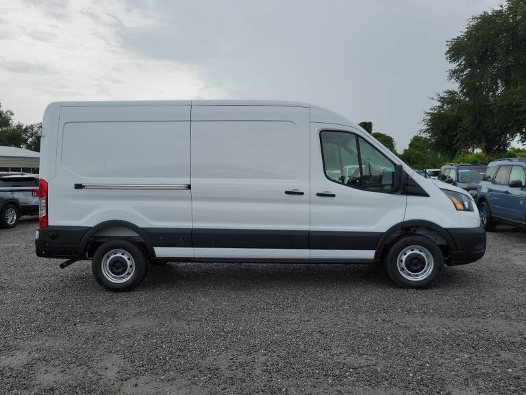 2027 Ford Transit T-250