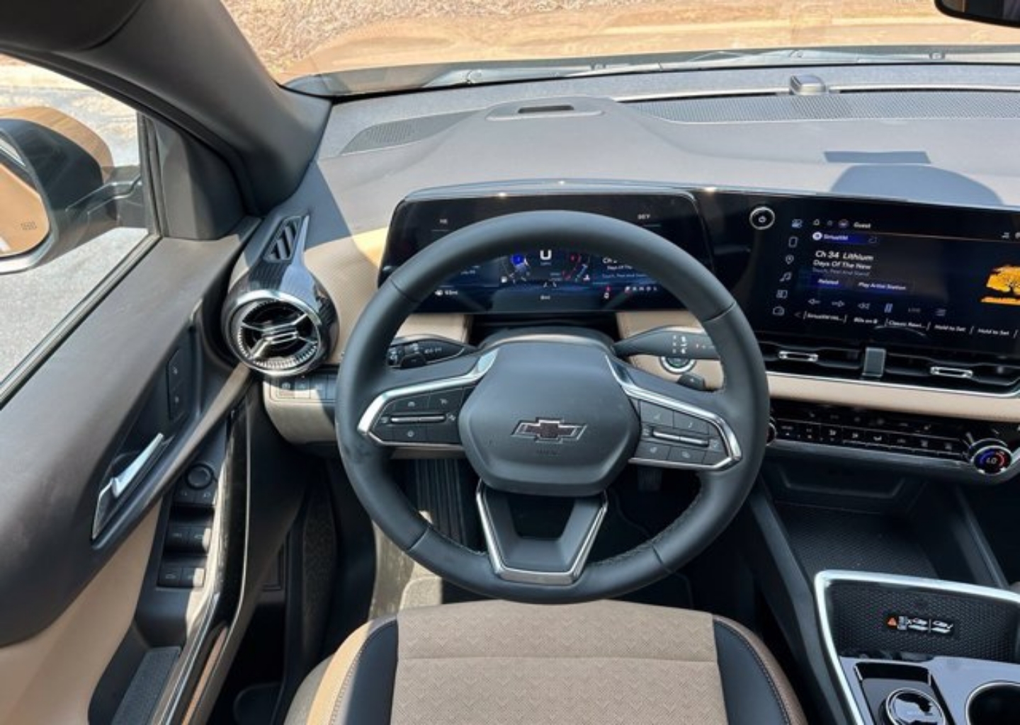 2027 Chevrolet Equinox ACTIV - Photo 23