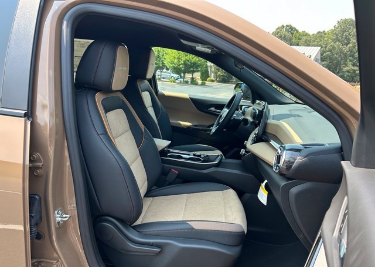 2027 Chevrolet Equinox ACTIV - Photo 46