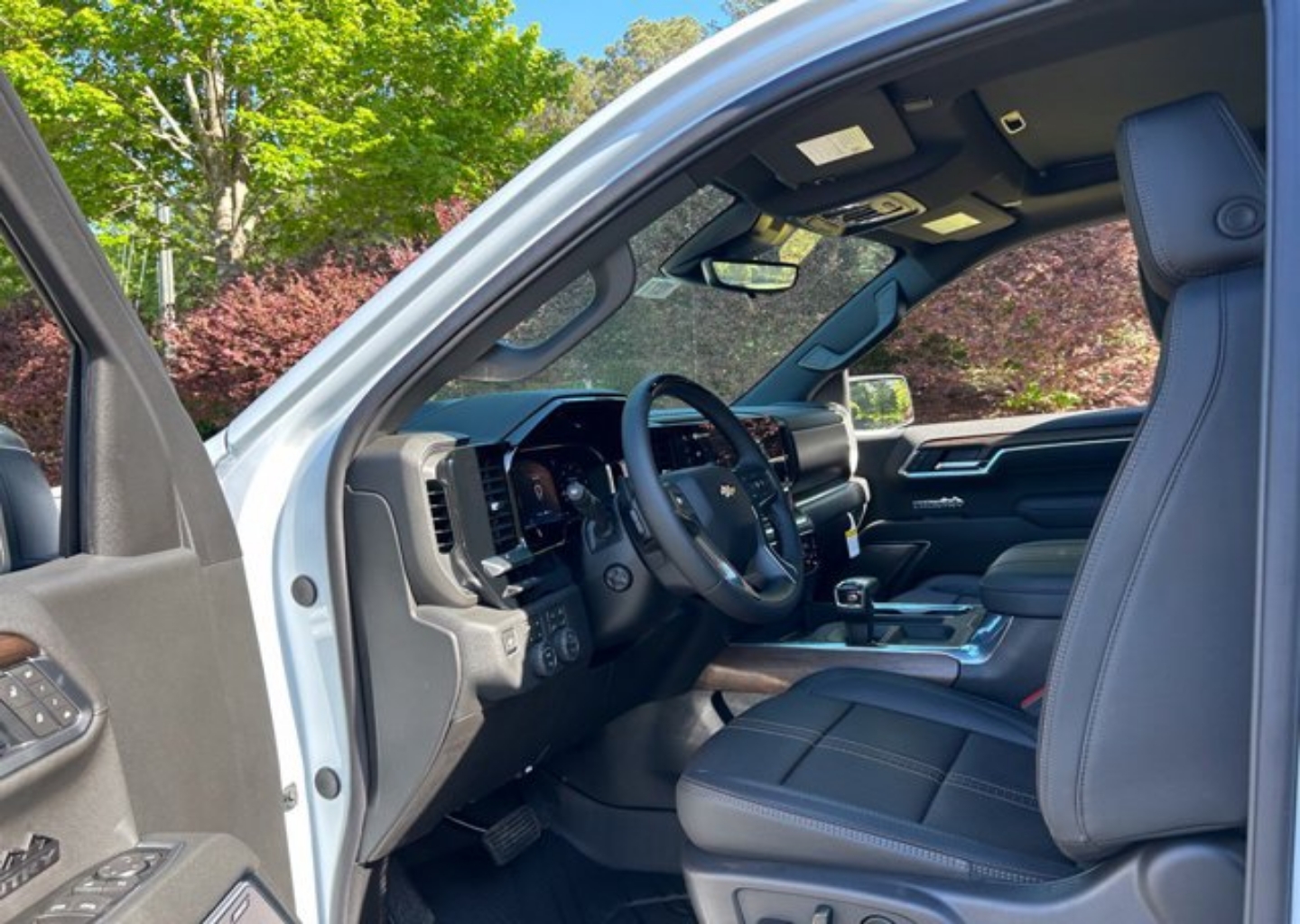 2026 Chevrolet Silverado 1500 High Country - Photo 46