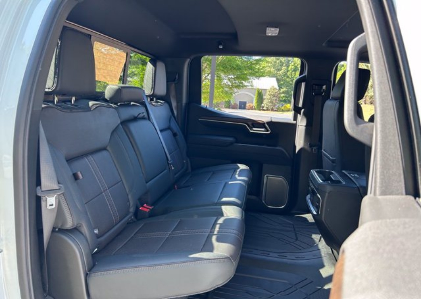 2026 Chevrolet Silverado 1500 High Country - Photo 48