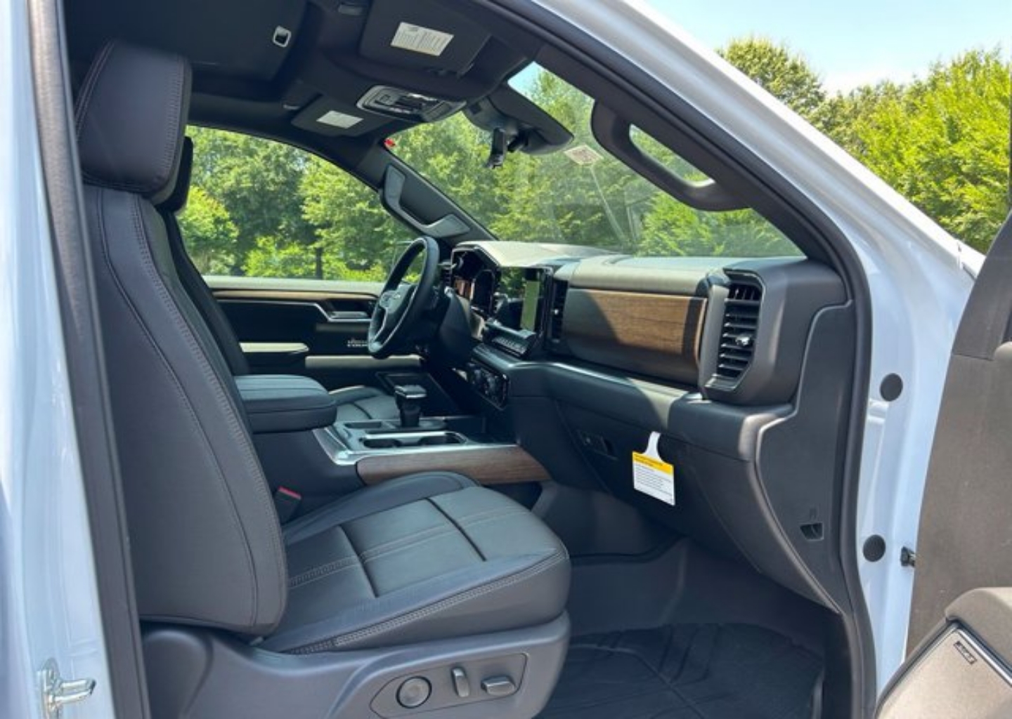2026 Chevrolet Silverado 1500 High Country - Photo 50