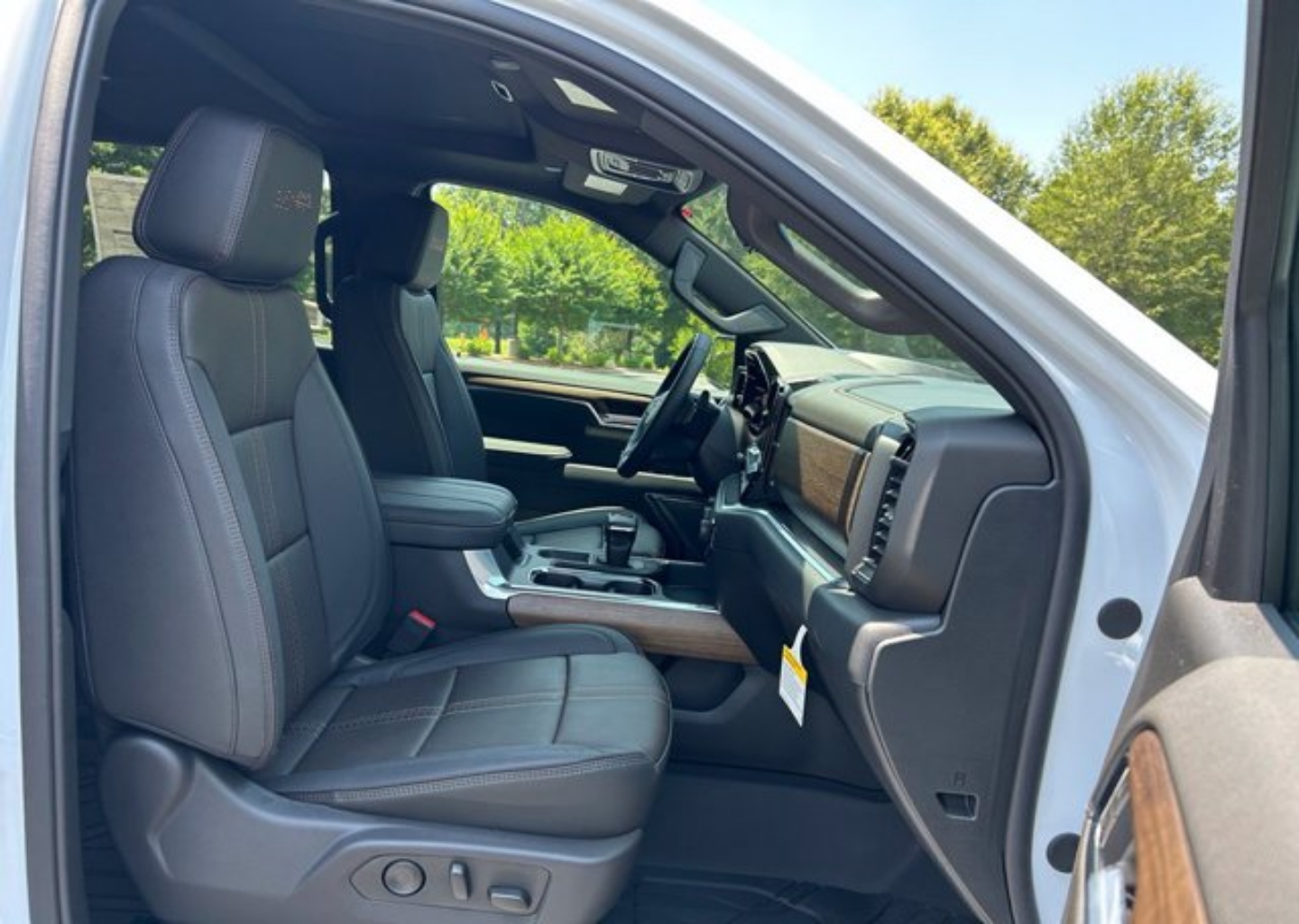 2026 Chevrolet Silverado 1500 High Country - Photo 57