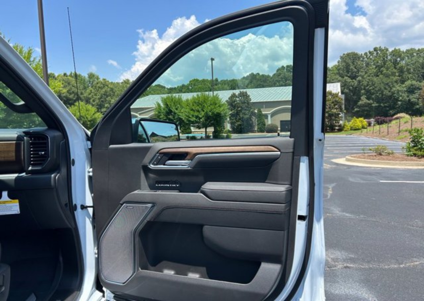 2026 Chevrolet Silverado 1500 High Country - Photo 66