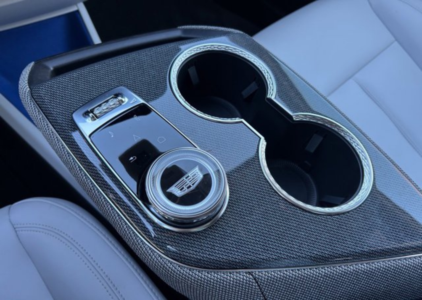 2025 Cadillac OPTIQ Luxury 1 - Photo 41