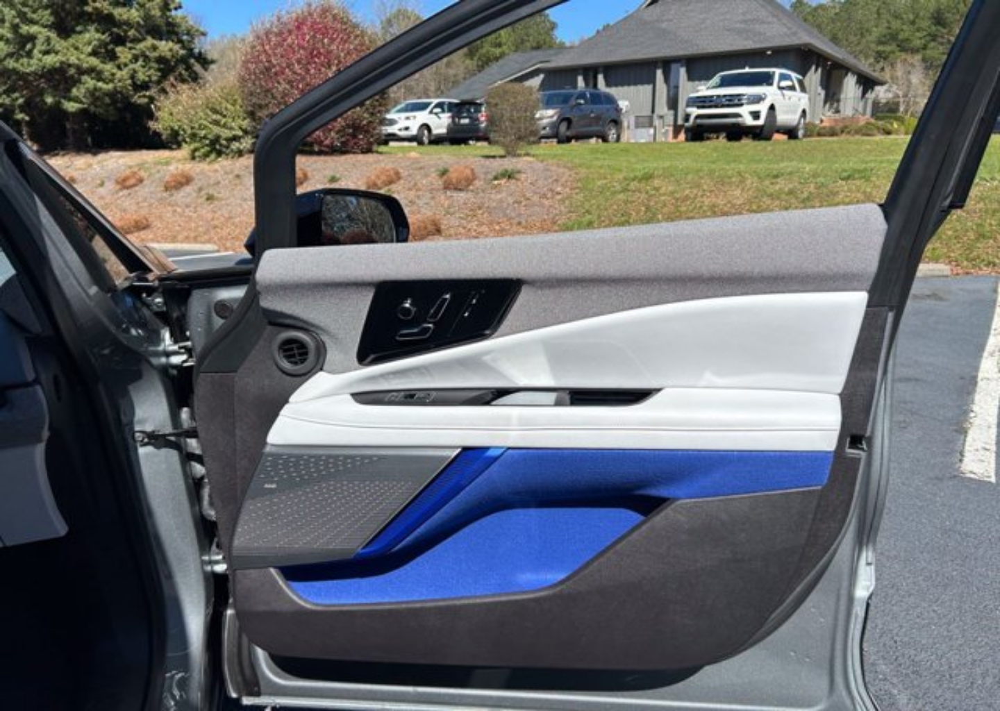 2025 Cadillac OPTIQ Luxury 1 - Photo 68
