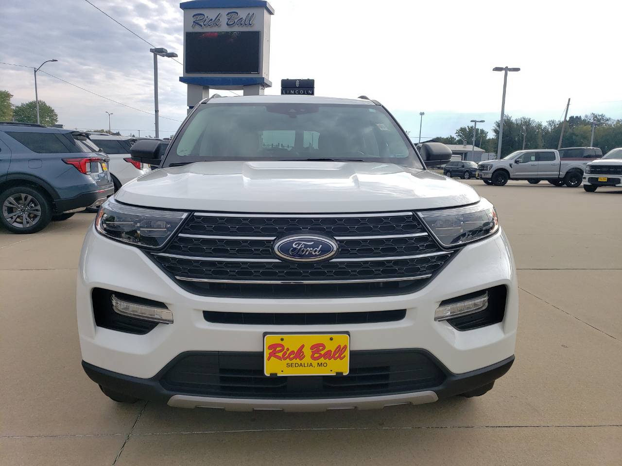 Certified 2023 Ford Explorer XLT with VIN 1FMSK8DH6PGB69924 for sale in Kansas City