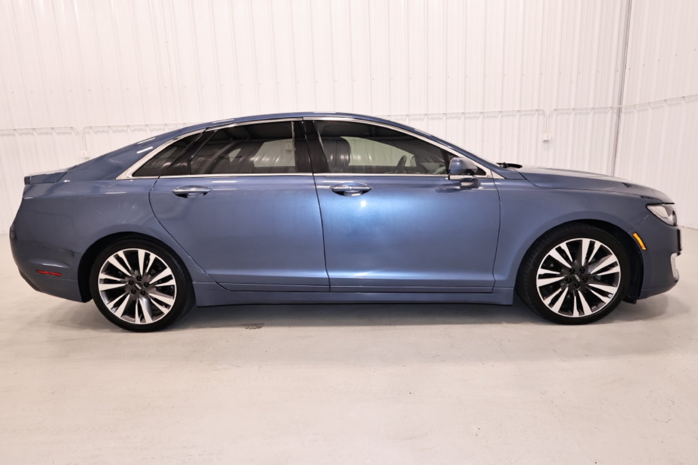 Used 2018 Lincoln MKZ Reserve with VIN 3LN6L5F96JR627027 for sale in Canfield, OH