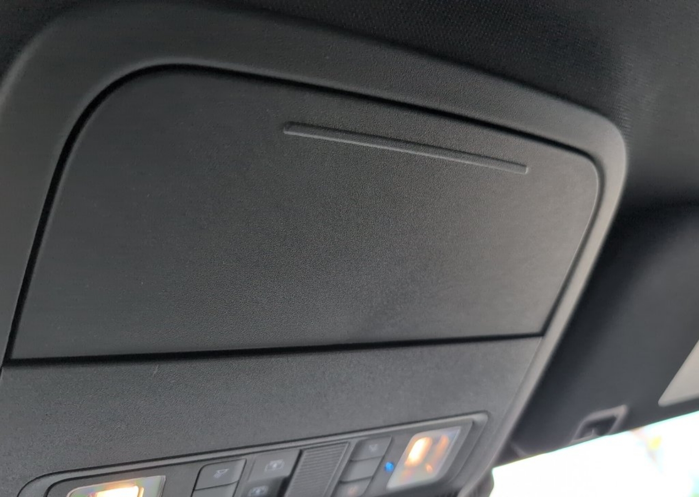 2026 Ford Explorer ST - Photo 24