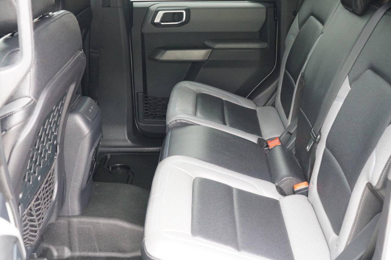 Used 2022 Ford Bronco Black Diamond, photo 20
