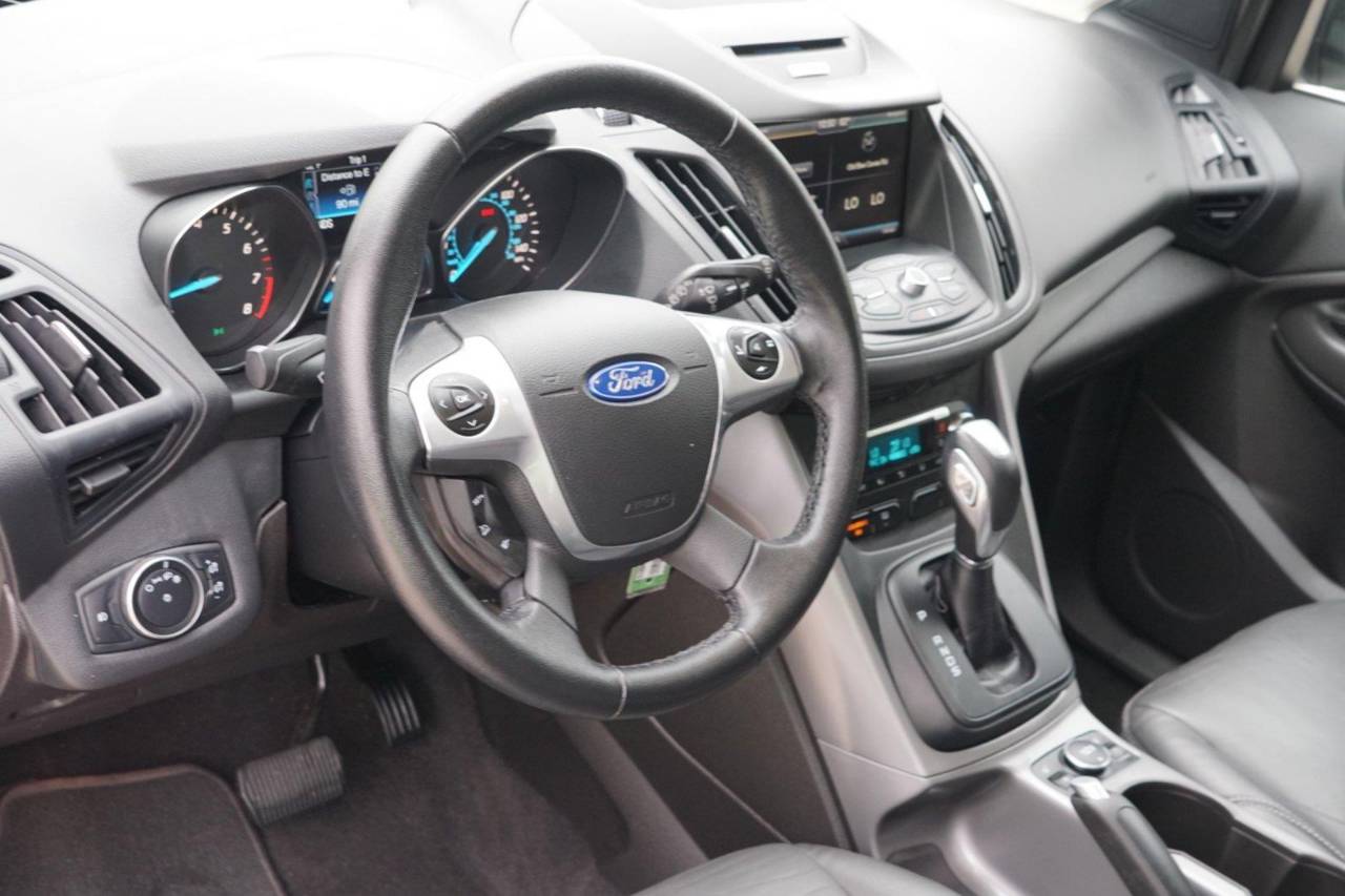 Used 2015 Ford Escape SE, photo 9