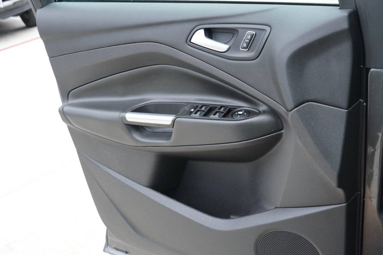 Used 2015 Ford Escape SE, photo 18