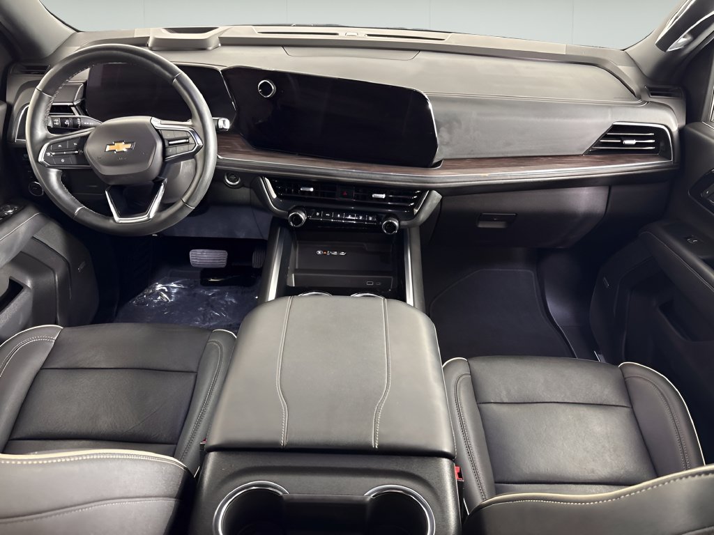 2025 Chevrolet Suburban Premier - Photo 7