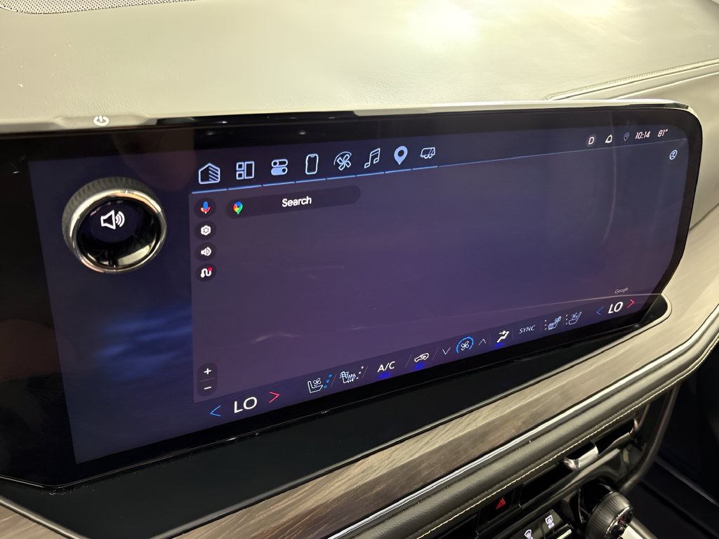 2025 Chevrolet Suburban Premier - Photo 31