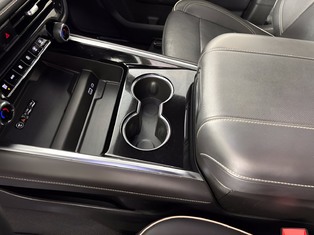 2025 Chevrolet Suburban Premier - Photo 34