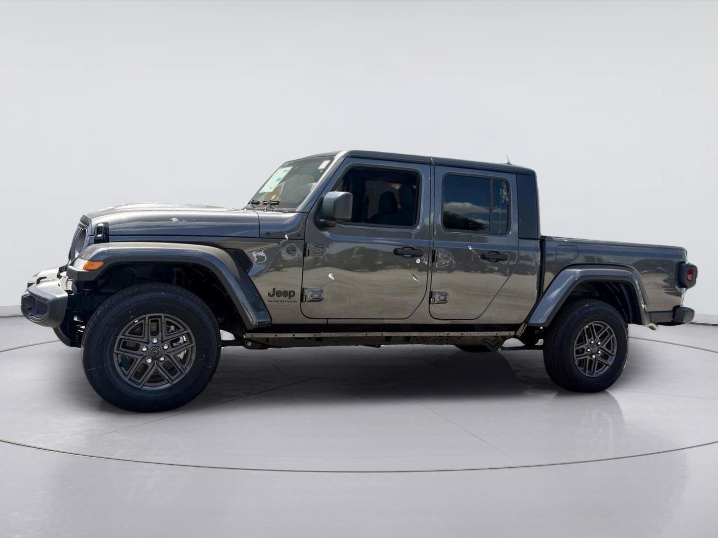 2025 Jeep Gladiator
