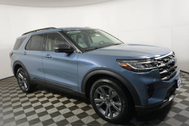 2026 Ford Explorer Active w/100A Pkg