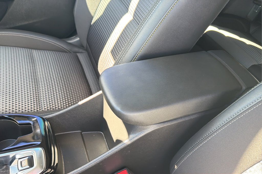 2025 Chevrolet Trax LT - Photo 24