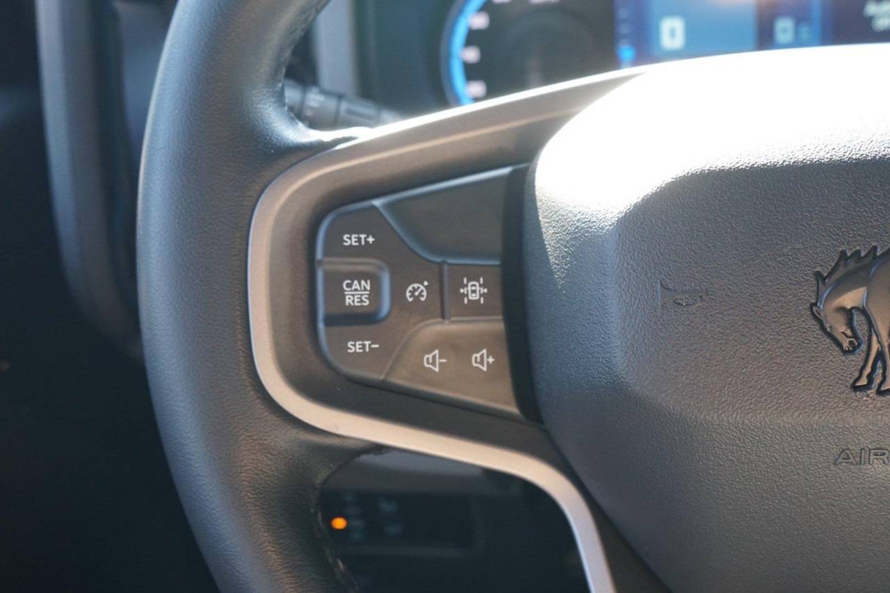 Certified Used 2024 Ford Bronco Black Diamond, photo 17