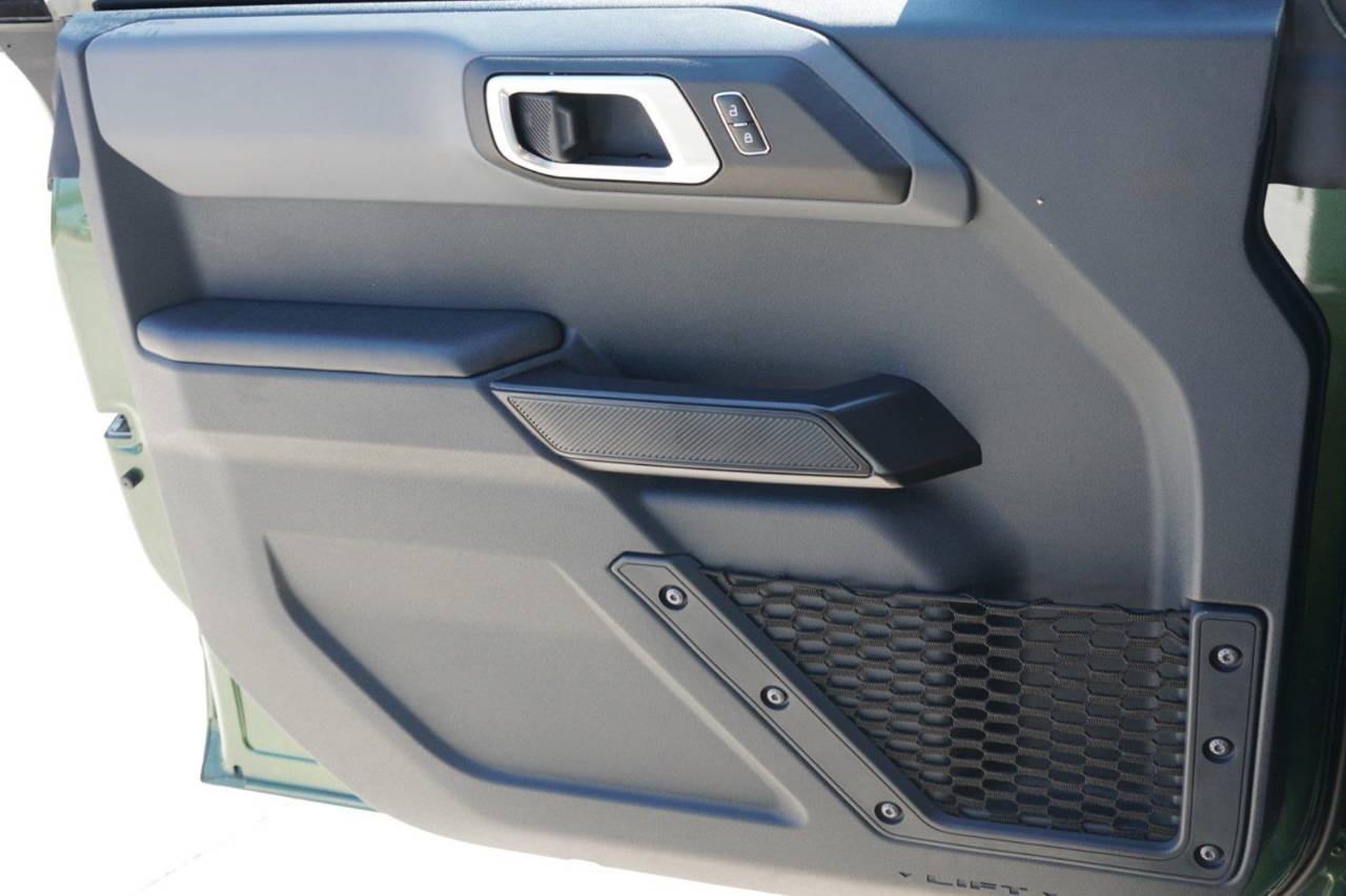 Certified Used 2024 Ford Bronco Black Diamond, photo 19