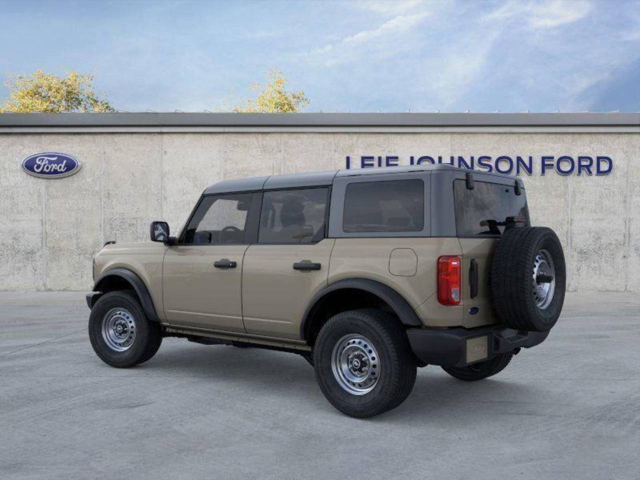Used 2025 Ford Bronco Base, photo 4