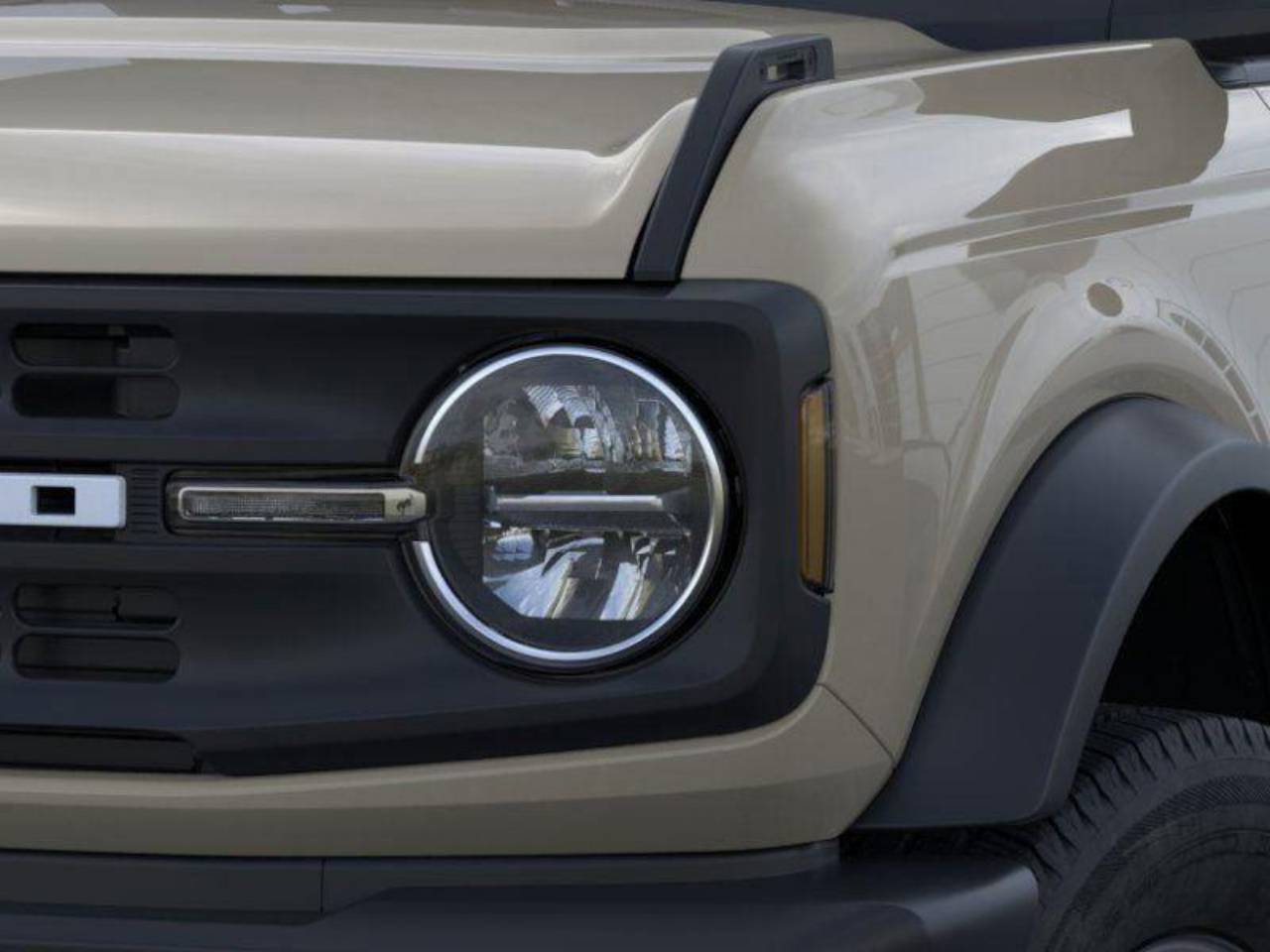 Used 2025 Ford Bronco Base, photo 20