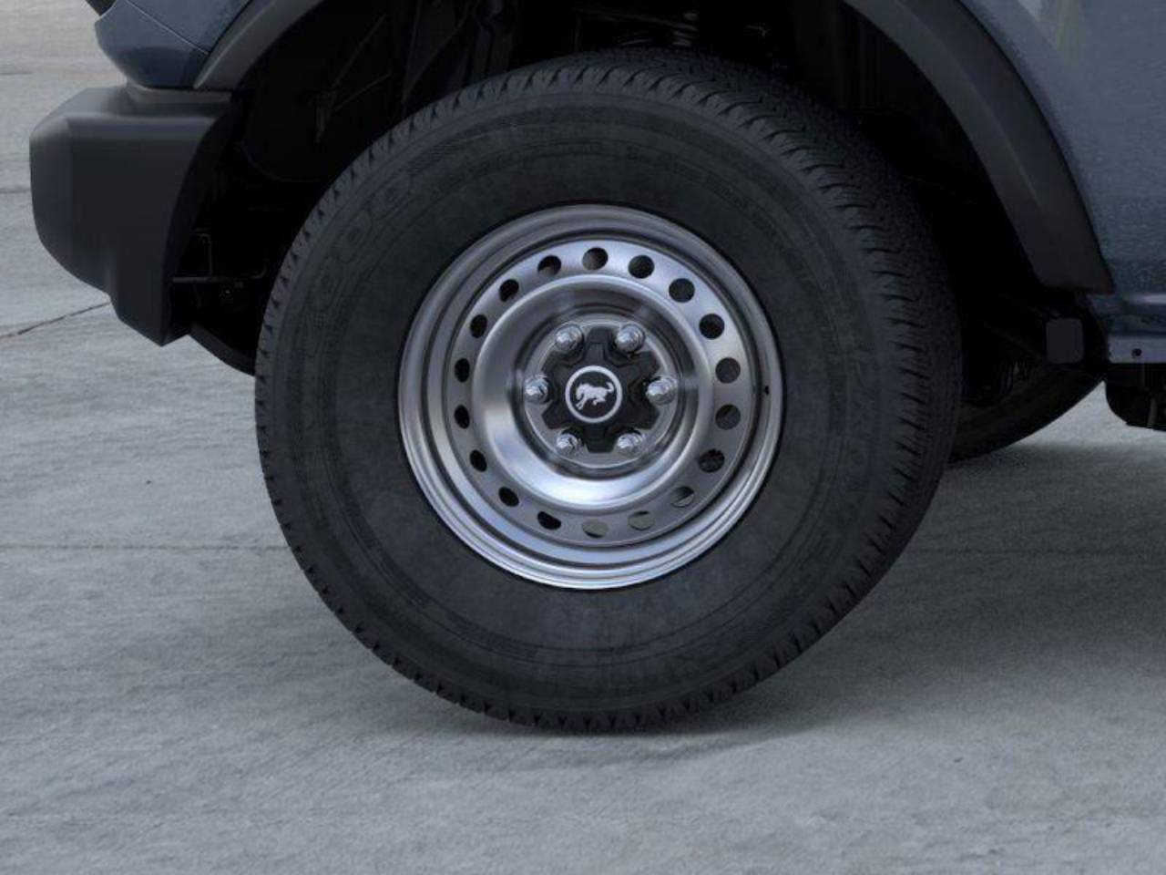 2025 Ford Bronco 4-Door Base - Photo 21
