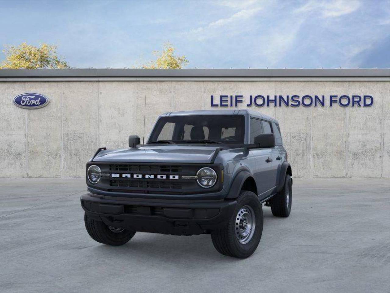 Used 2025 Ford Bronco Base, photo 2