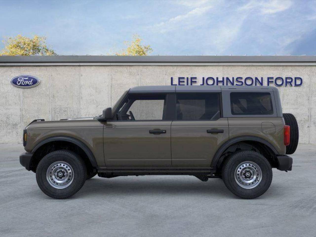 Used 2025 Ford Bronco Base, photo 3
