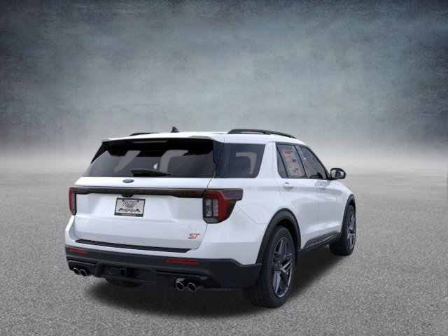 2026 Ford Explorer ST - Photo 8