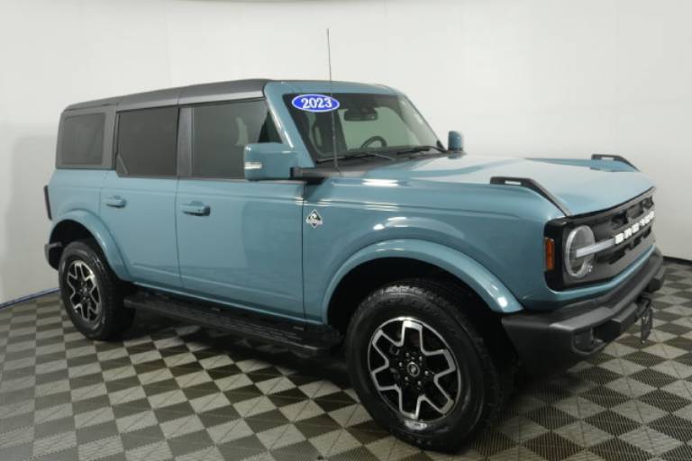 2023 Ford Bronco Outer Banks