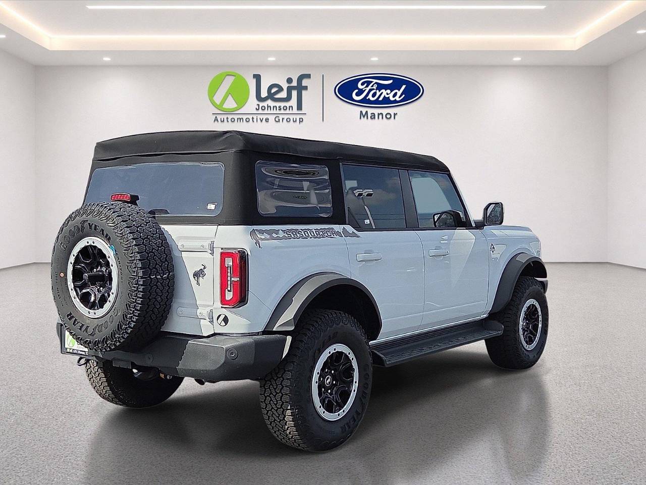 2025 Ford Bronco 4-Door Outer Banks - Photo 8