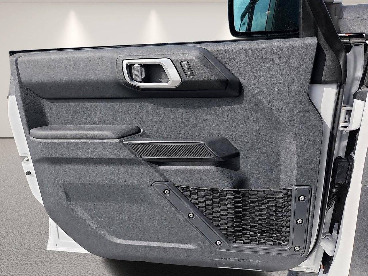 2025 Ford Bronco 4-Door Outer Banks - Photo 16