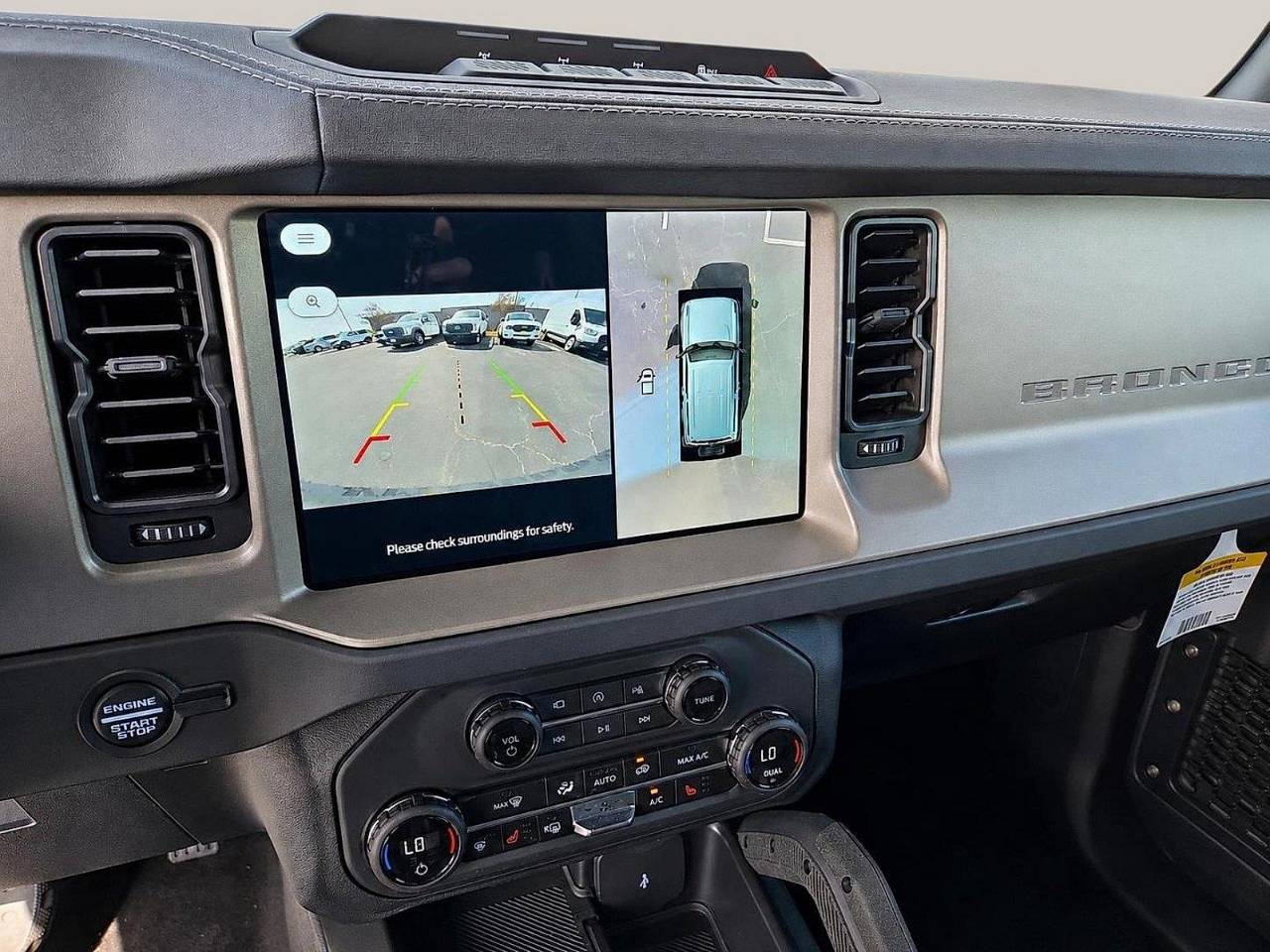 2025 Ford Bronco 4-Door Outer Banks - Photo 19