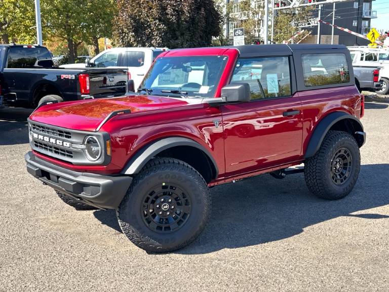 2026 Ford Bronco Base