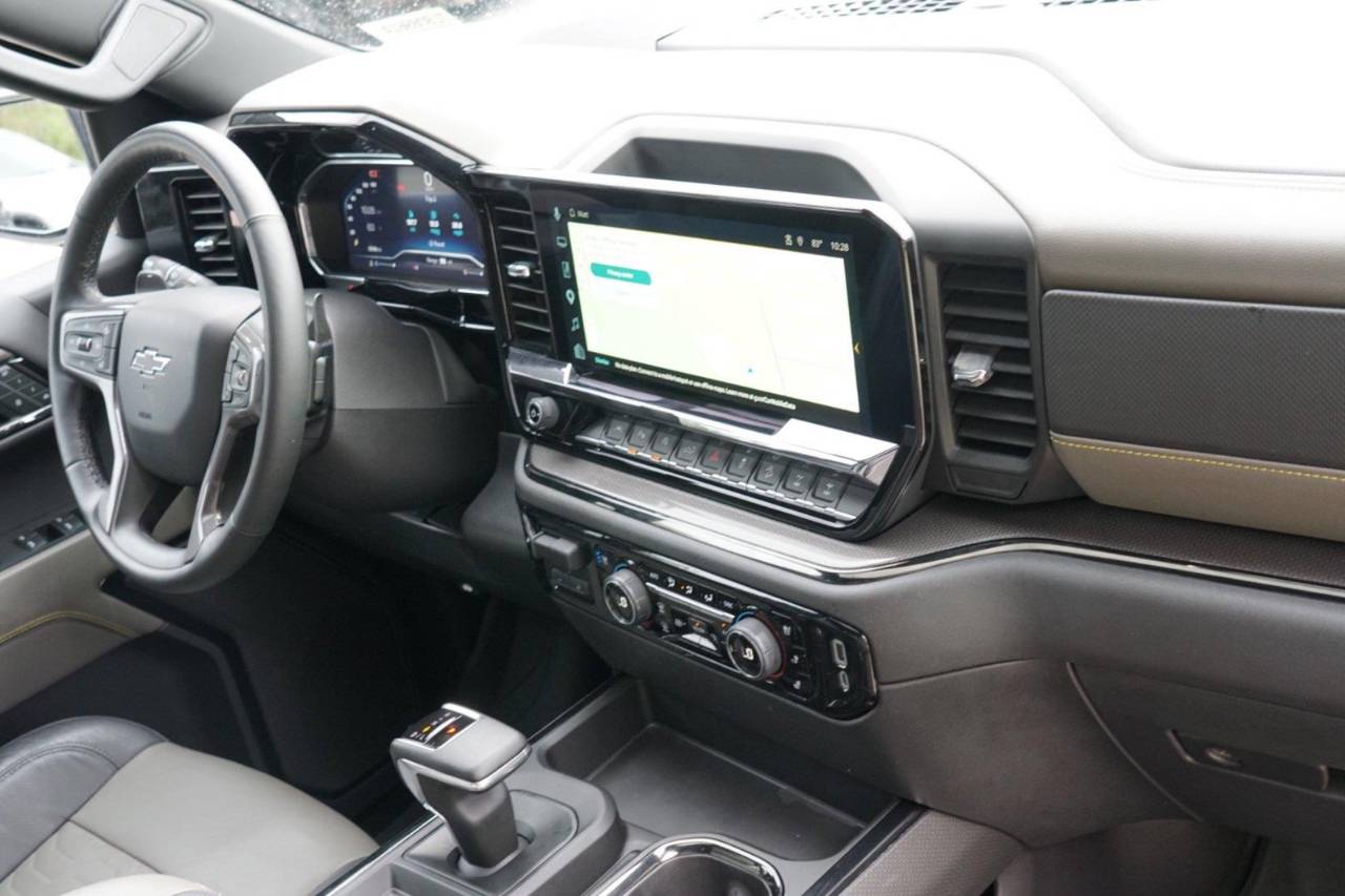 Certified Used 2024 Chevrolet Silverado 1500 ZR2, photo 27