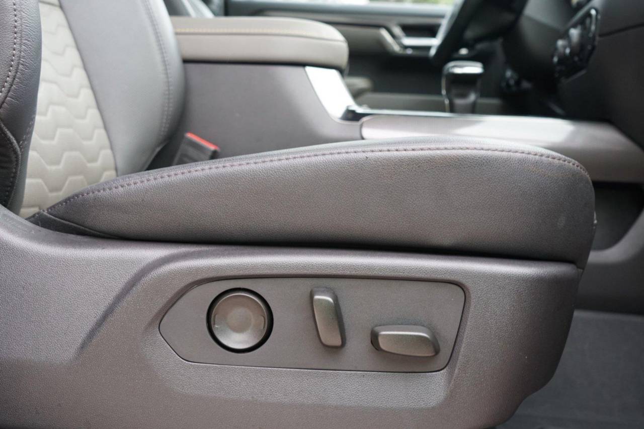 Certified Used 2024 Chevrolet Silverado 1500 ZR2, photo 28