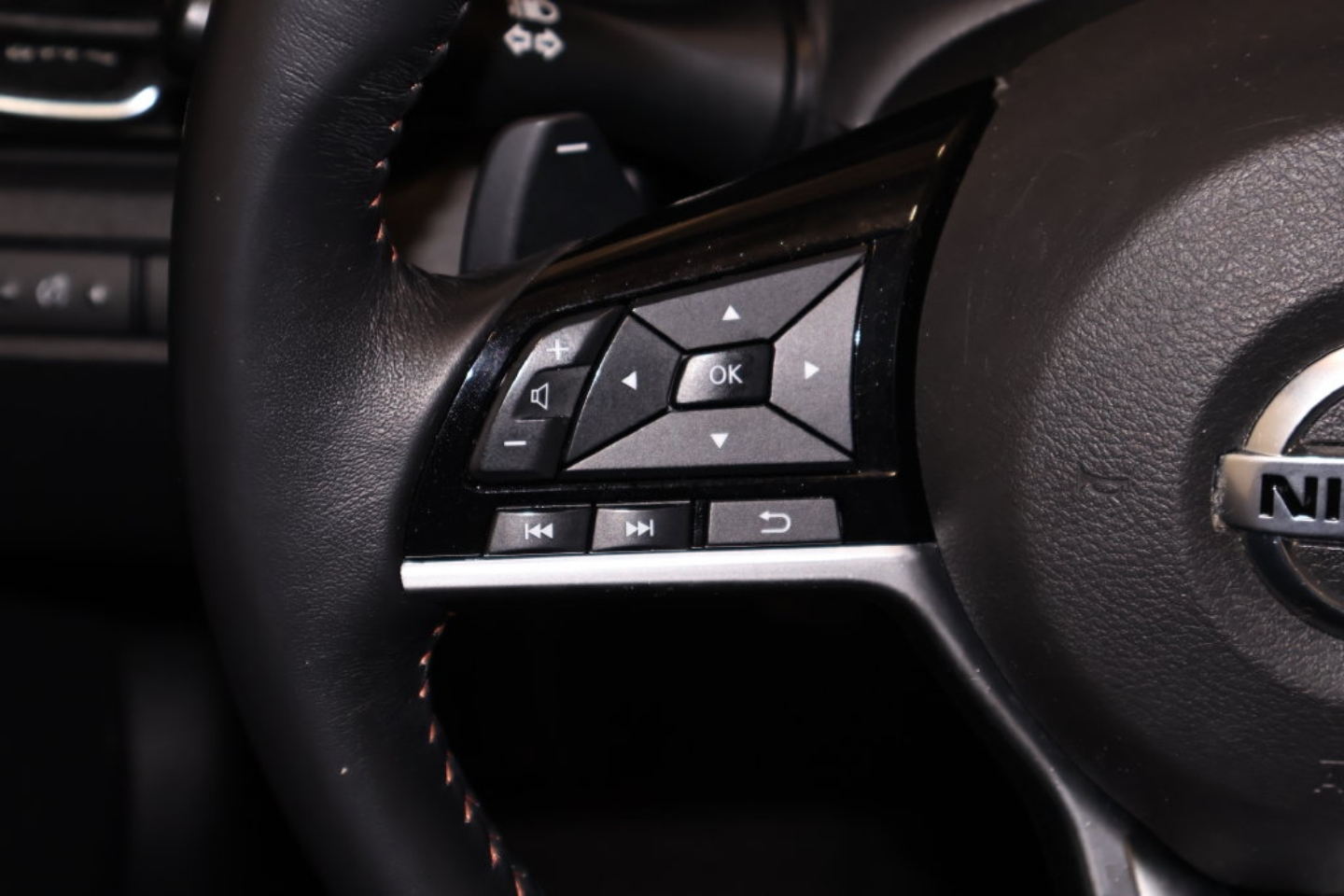 2019 Nissan Altima SR - Photo 20