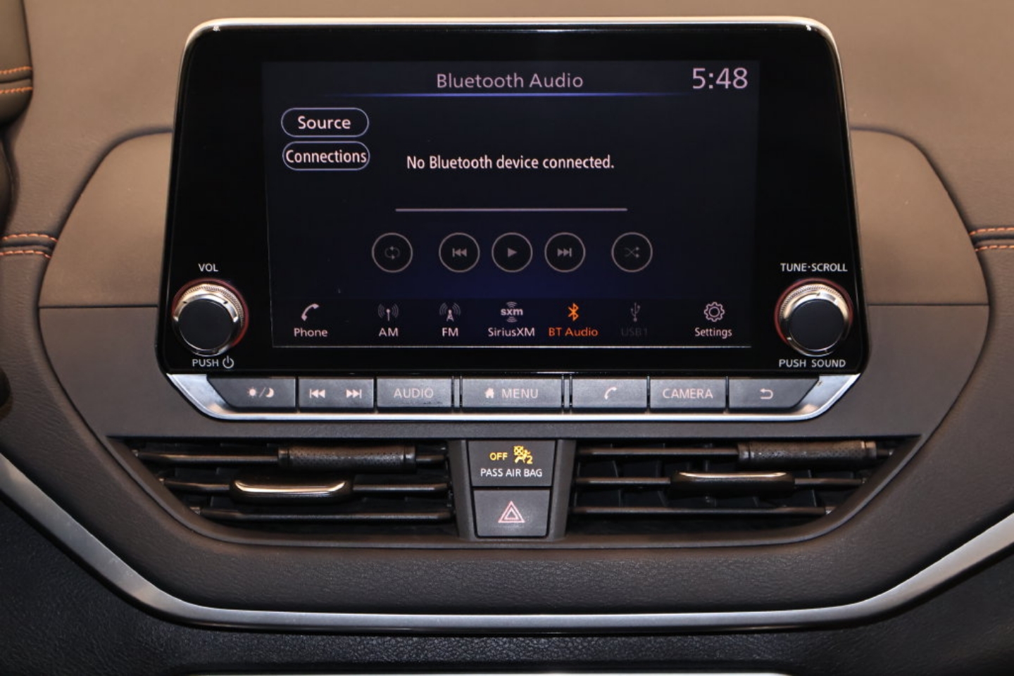 2019 Nissan Altima SR - Photo 23
