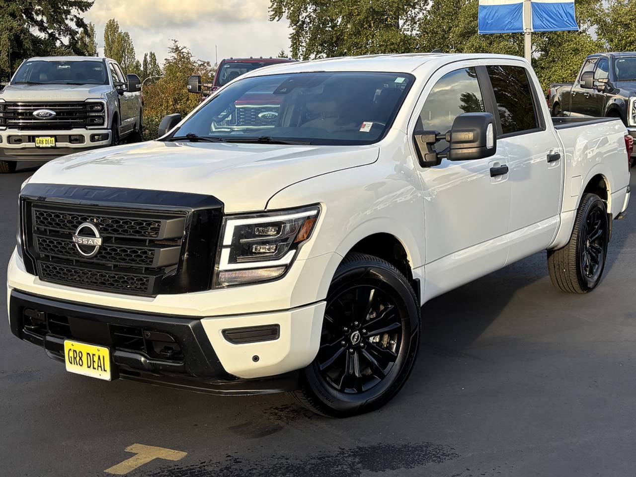 2023 Nissan Titan