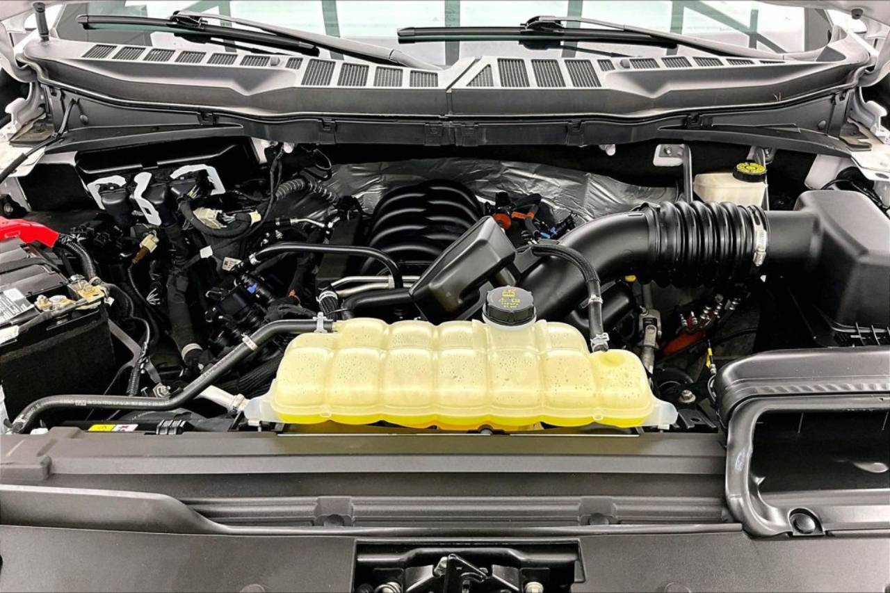2024 Ford F-150 Lariat - Photo 10