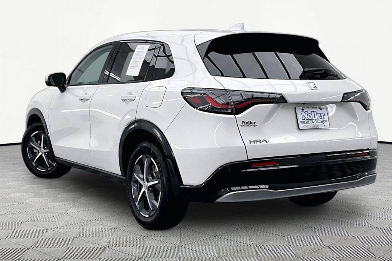 2024 Honda HR-V EX-L - Photo 13