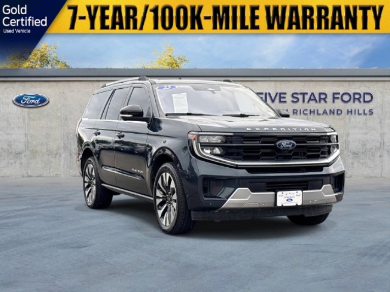 2025 Ford Expedition Platinum