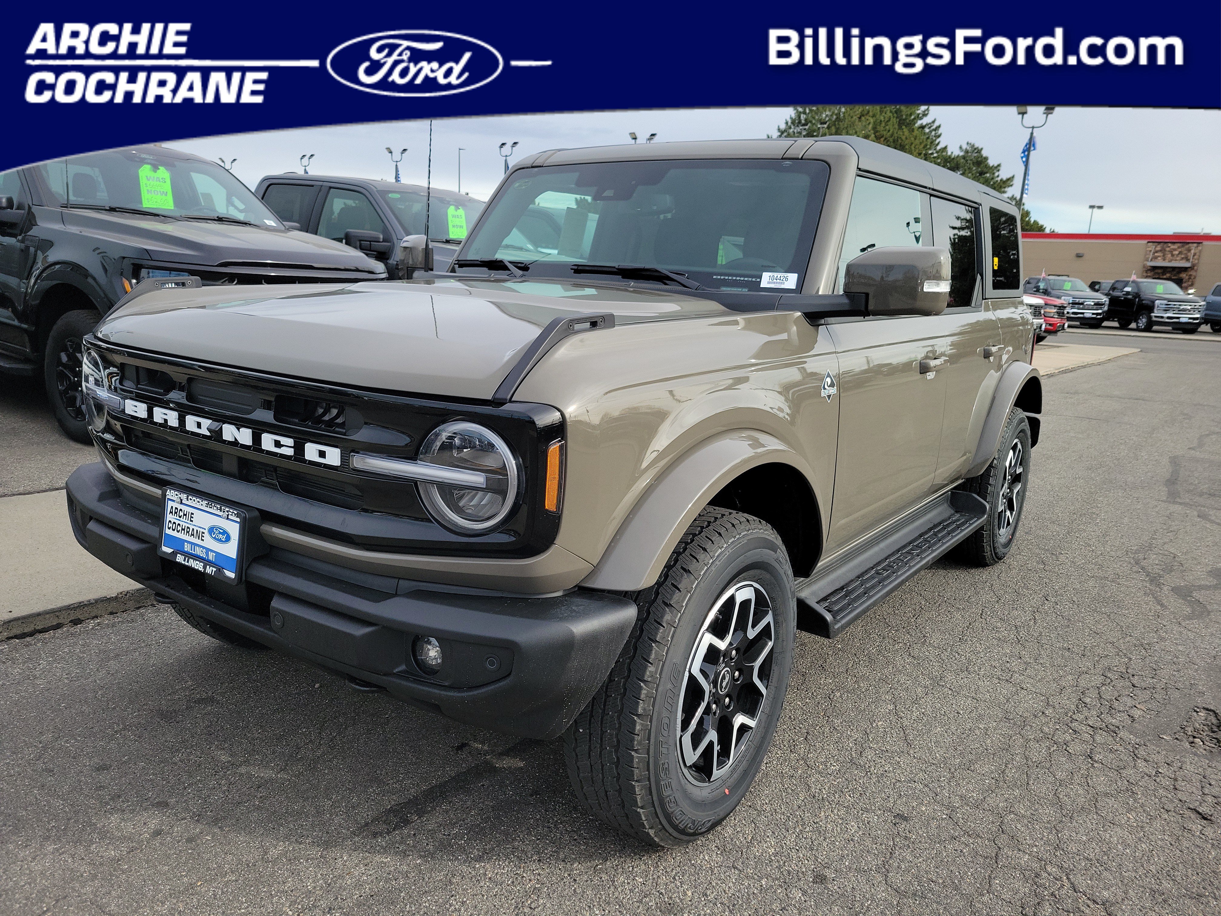 2025 Ford Bronco 4-Door Outer Banks